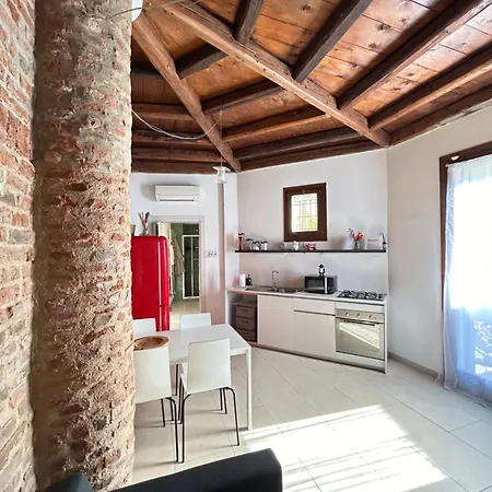 Chiesetta Abside Ex Seminario -Apartment Rovigo Exterior photo