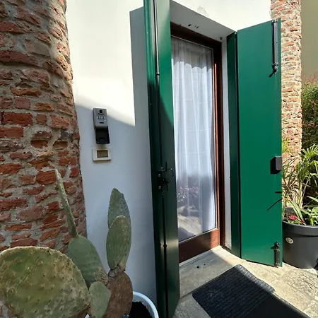 Chiesetta Abside Ex Seminario -Apartment Rovigo Exterior photo
